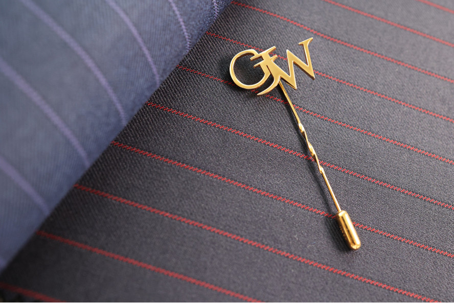 Verflochtenes Monogramm –...
