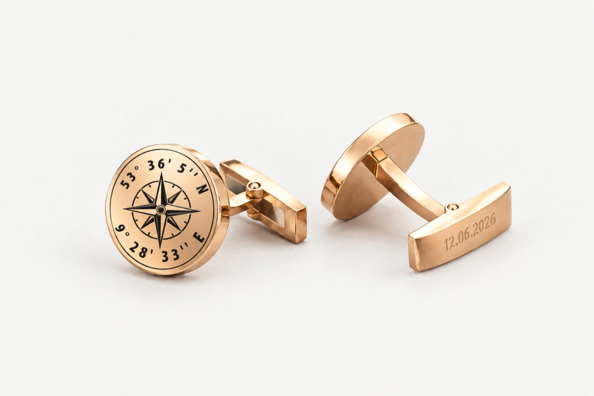 14k Gold Compass Cufflinks...